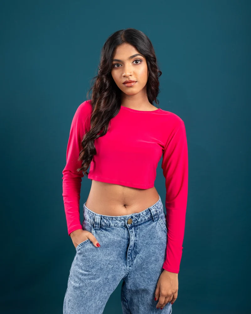 The Sleek Essential Crop Top - Image 5